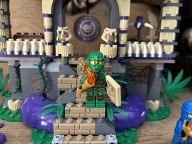 70749 LEGO Ninjago Tournament of Elements Enter the Serpent
