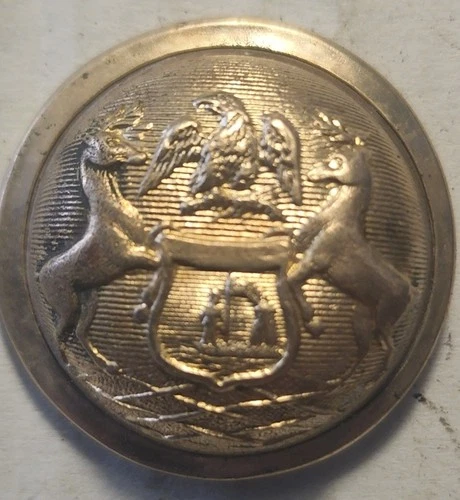 UNION ~ MICHIGAN STATE SEAL CiVIL WAR COAT BUTTON ~ SCOVILL MF'G CO WATERBURY