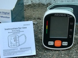 Arsimai digital wrist blood pressure monitor for home use