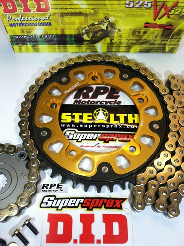 Caltric Red Chain & Sprocket Kit - 525 Pitch For Suzuki SV650/S 1999-2009 Models