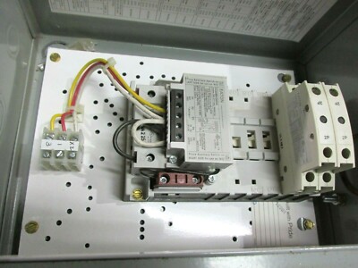 Eaton Cutler Hammer C320MH2WH0 277v Coil Lighting Contactor Module 