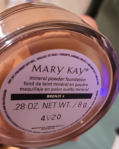 MARY KAY Mineral Powder Foundation Bronze 4 - 040993 - Picture 2 of 10