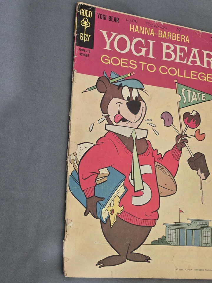 gold key comic yogi bear goes to college hanna-barbera 1960 - Image 2 of 4