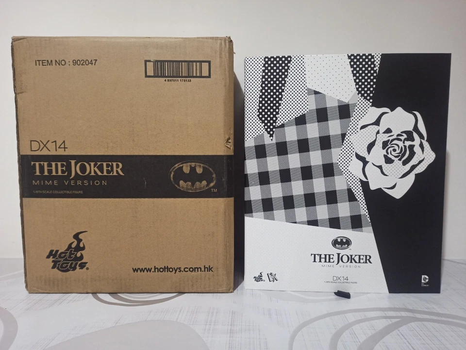 Joker Mime DX14 Hot Toys Jack Nicholson Batman 1989 scala 1/6 nuovo mai esposto - Immagine 4 di 4