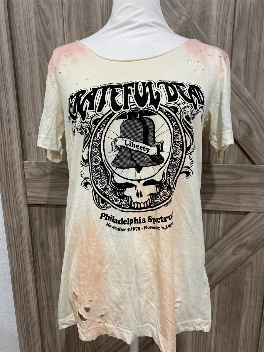 Chaser + Free People Grateful Dead Tee Sz L | eBay Chaser + Free People Grateful Dead Tee Sz L | eBay