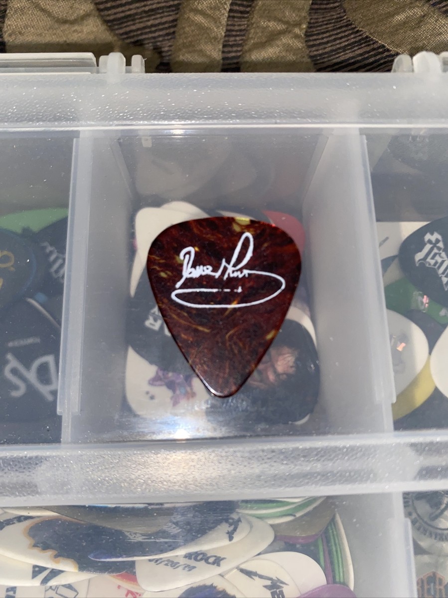 【希少】 Iron Maiden/Dave Murray/Guitar Pick Iron Maiden Dave Murray Guitar Pick — Future Past Tour