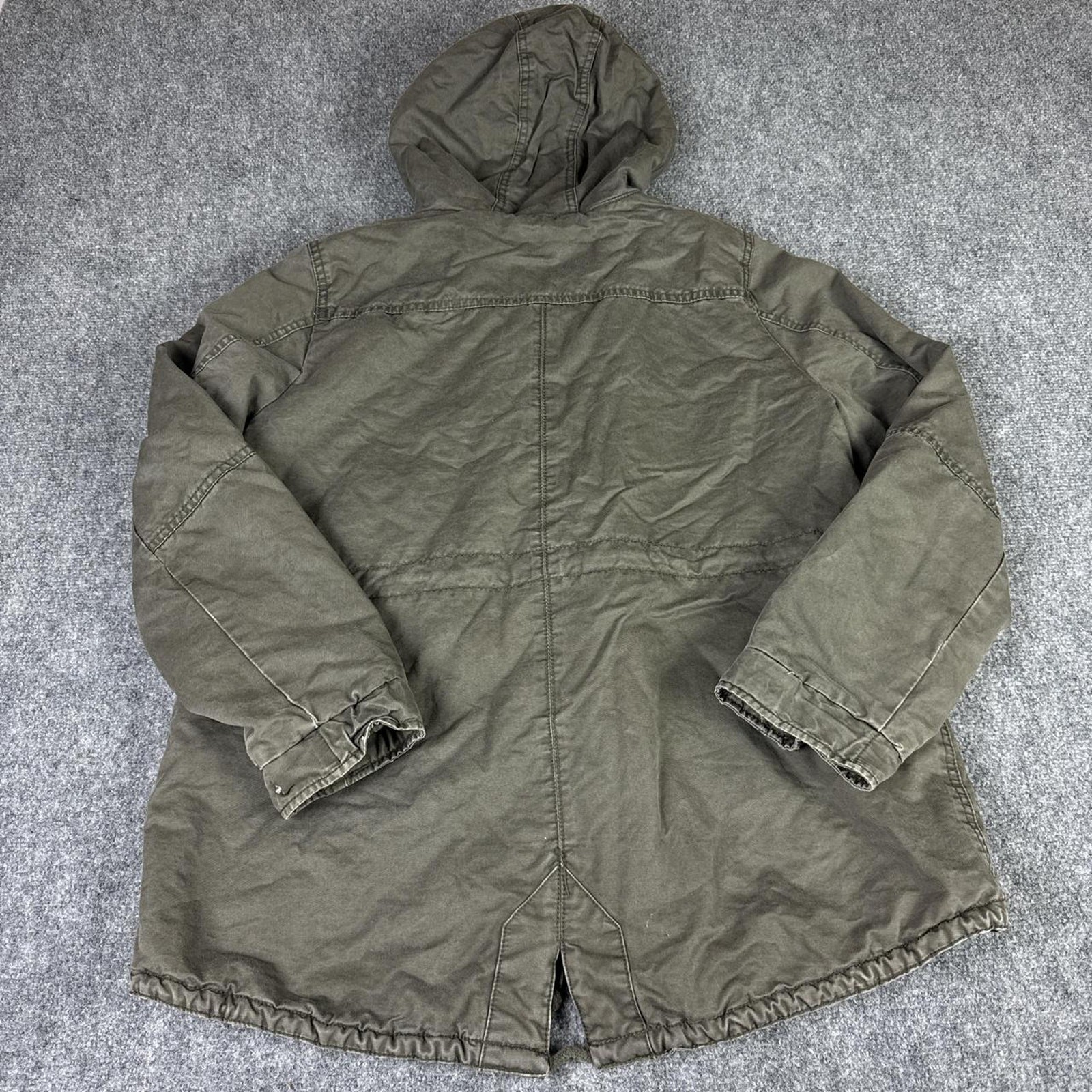 Green sharpa winter jacket jacket - image 5