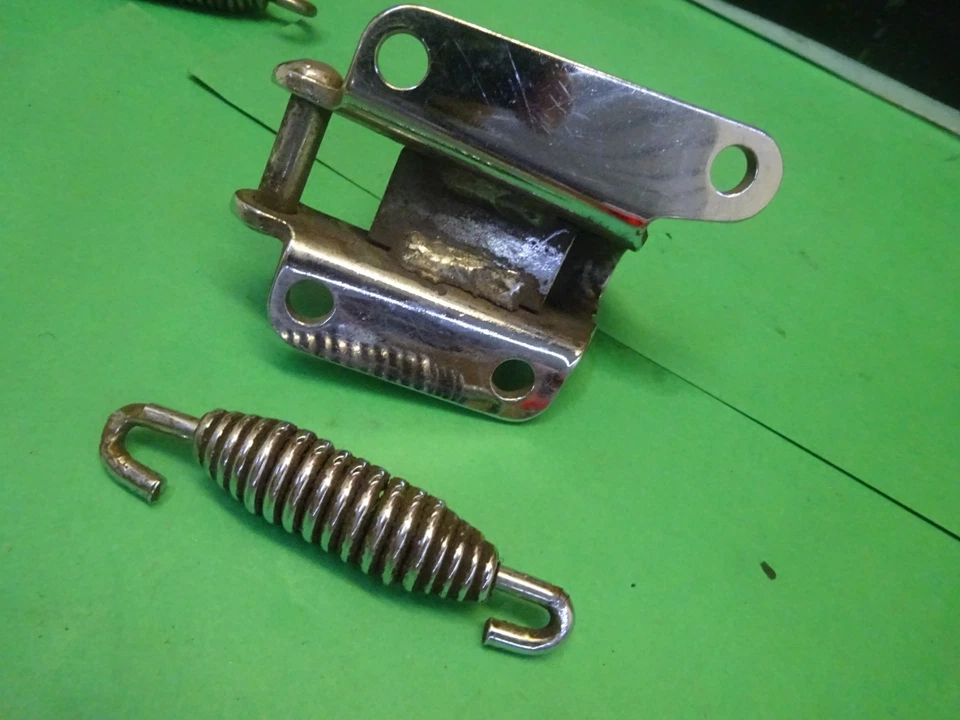 Harley Davidson BIG TWIN 36-L FX FL CHOICE Rpl CROMO o USADO MONTAJE DE PATA DE CABRA OE Foto 4 de 4