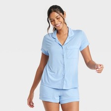 Women'S Short Sleeve Top And Shorts Pajama Set Stars Above, Light Blue M