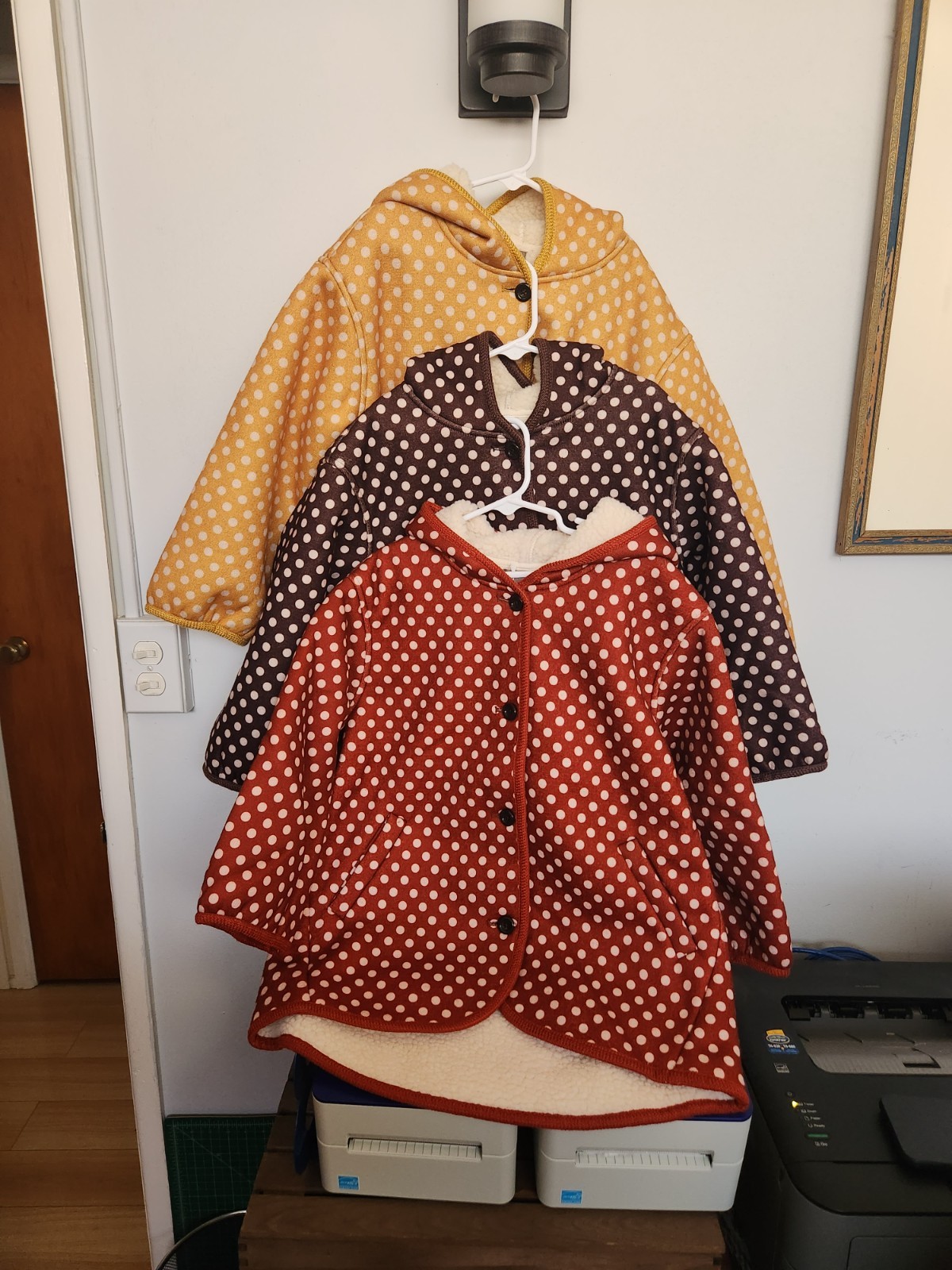 ToTo Heros NEW Kids Toddlers Girls Sherpa Polka Dot Cape Hooded Coat Jacket