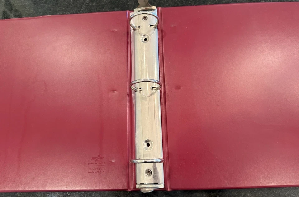 Carpeta de 3 anillos de colección Mississippi State Bulldogs años 80’s Foto 4 de 4