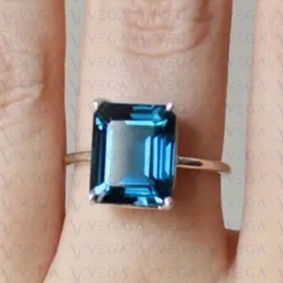 5.00Carat Emerald Cut Natural Topaz Solitaire Wedding Ring 950PT Platinum Plated - Image 4 of 4