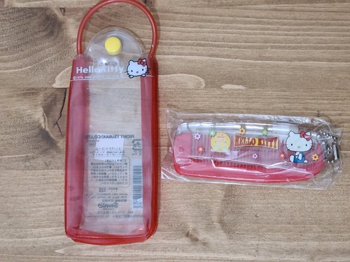 Vintage 2003 Sanrio HELLO KITTY Plastic Comb In Red Case Japan RARE Red Folding - Picture 2 of 10