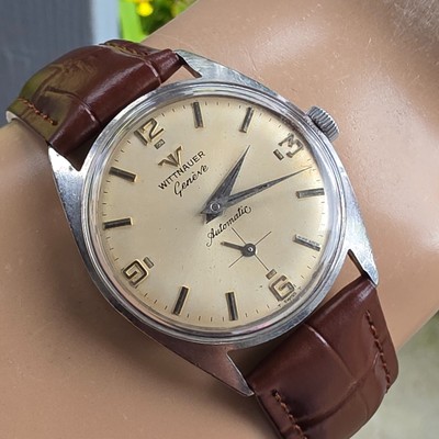 Vintage WITTNAUER Geneve men