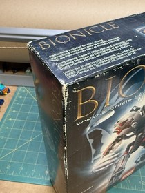LEGO BIONICLE 8593 Makuta  Complete Set 159 pcs Ages 8-16 Brand New Sealed