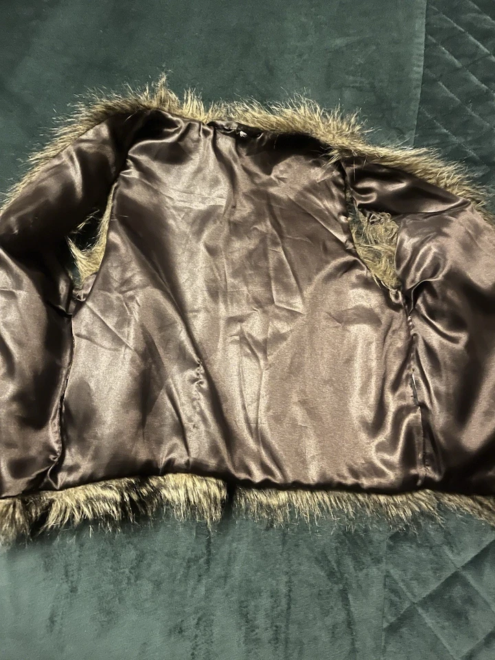Faux Fur Gillet, Size Small. - Image 3 of 4