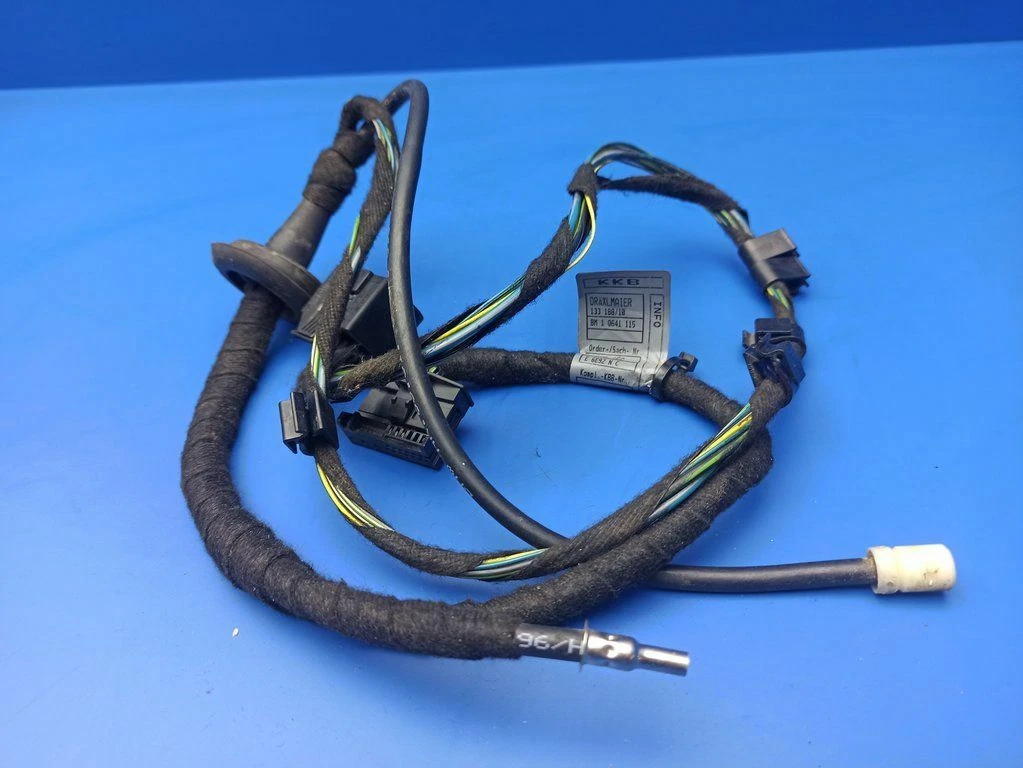 BMW 7 E65 E66 2005 Rear door wiring loom 6913152 6913145 MBP6580 