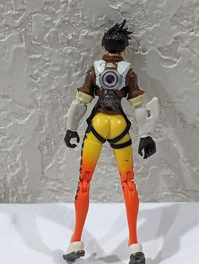 Overwatch TRACER Hasbro 6 Ultimates Figure Video Review And Images