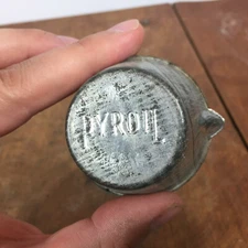 Vintage Antique Pyroil Tin Measuring Cup Mixer Motorcycle Car Racing Outboard 