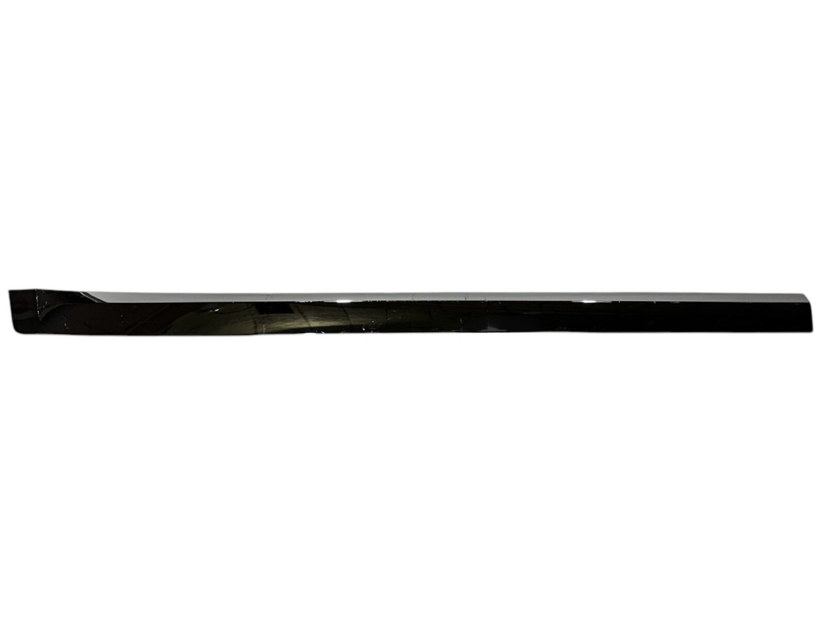 BENTLEY BENTAYGA zierleiste tür door trim strip molding RH