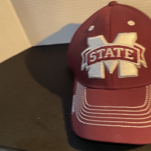 Mississippi State Fitted Adidas Hat S/M 