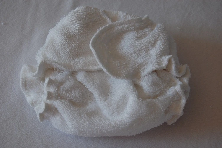 Easy Peasy Nappies Newtt Newborn washable Nappy Nippa Fastening Great Value