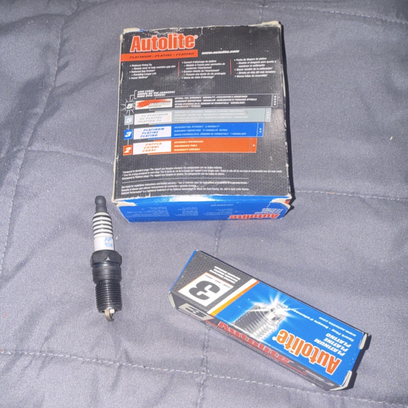 Autolite AP104, Platinum Spark Plug, Set of 4