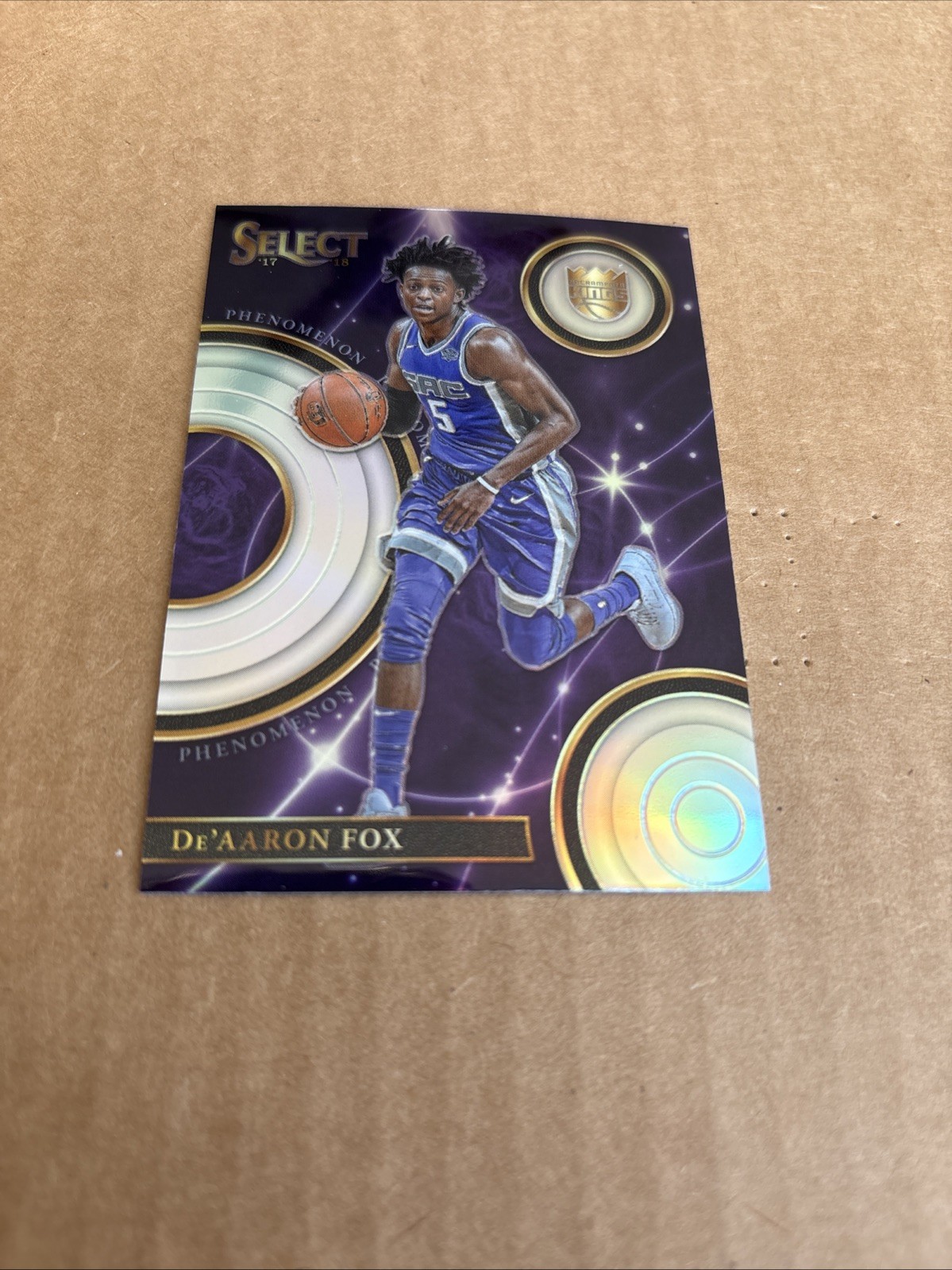 2017 Select Phenomenon SILVER HOLO Deaaron Fox #P-11 Kings Basketball Card (f5)