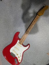 Fender Japan Eric Clapton specifica Strat E serie!