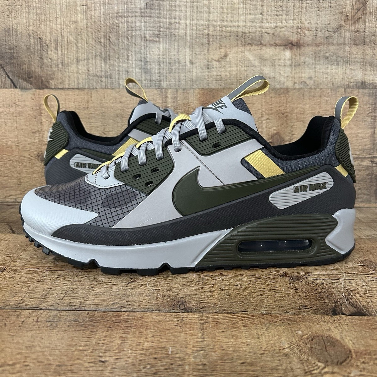 Size 8.5 - Nike Air Max 90 Drift Light Smoke Grey Cargo