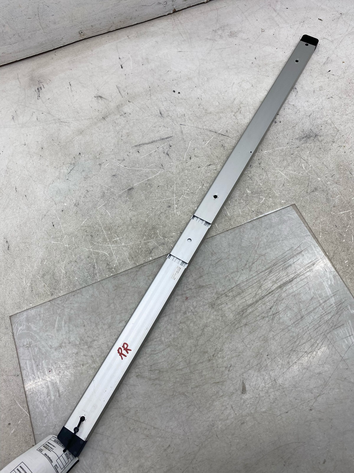 2015-2020 BENTLEY BENTAYGA REAR RIGHT TRUNK CARGO LUGGAGE FLOOR RAIL 36A863556