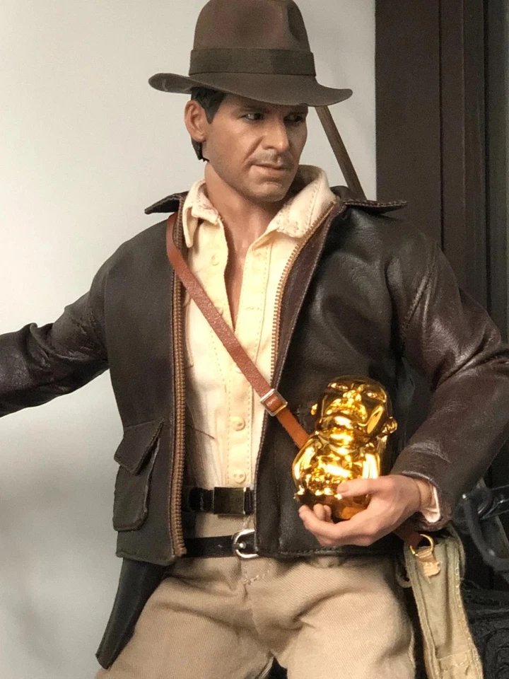 INDIANA JONES DX05 HOT TOYS 1/6 + ACCESSORI - Immagine 4 di 4