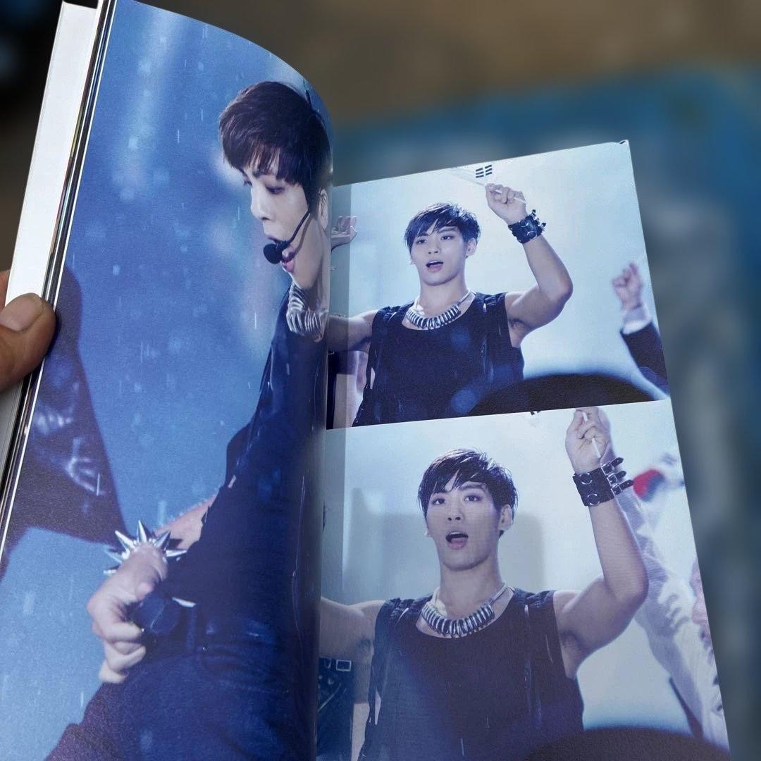 SHINee ジョンヒョン GLORIEUX CONQUERANT CD SHINee Jonghyun Photo Collection GLORIEUX CONQUERANT K-POP Asia