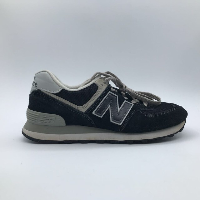 Size 8.5 - New Balance 574 Core Black 