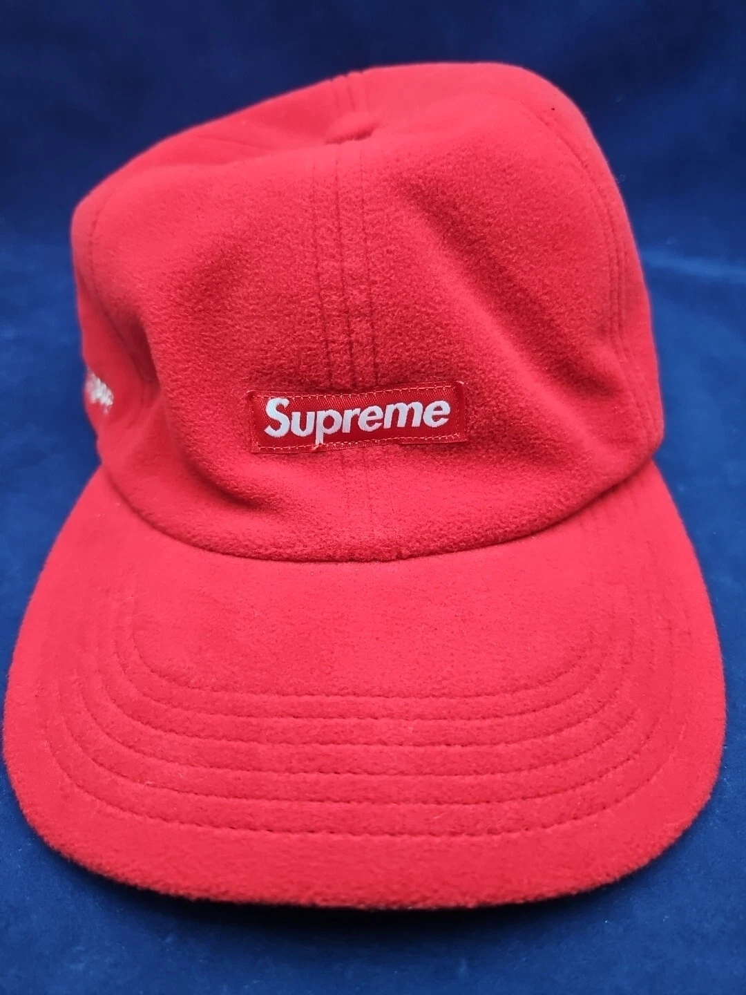 Casquette rouge SUPREME WINDSTOPPER Earflap 6 panneaux Gore Tex 