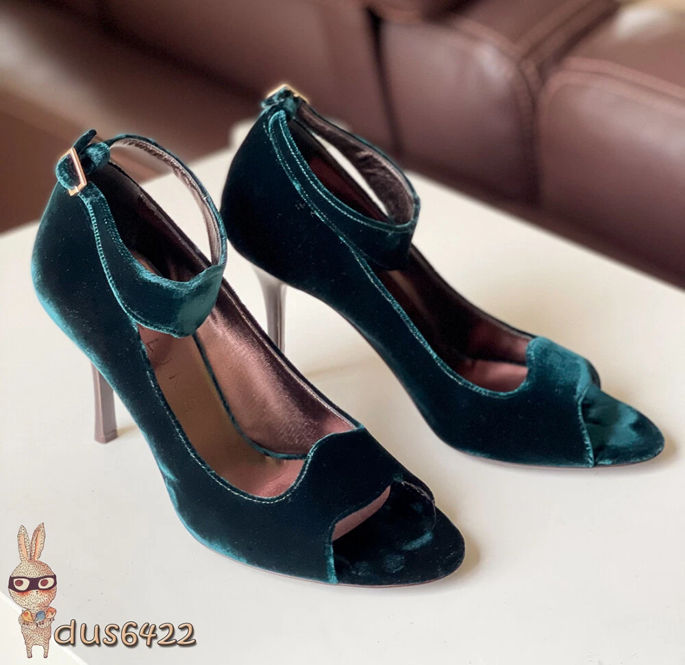 Authentic C line Dark Green Velvet Peep toe Ankle Strap Pumps 7.5