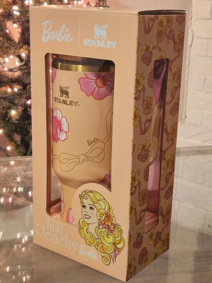 Vaso apagador Barbie X Stanley años 80 Peaches N' Cream 40 oz Foto 4 de 4