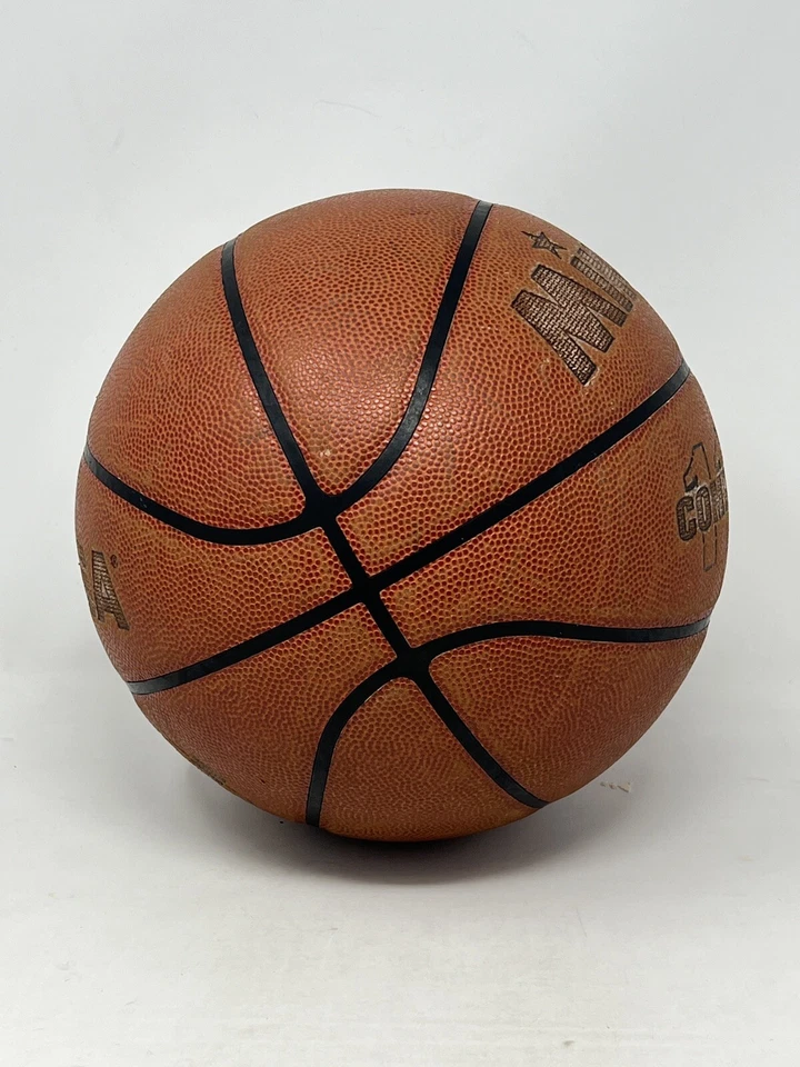 Коричневый баскетбольный мяч Mikasa BQ1100 Competition состав для помещений - Изображение 4 из 4