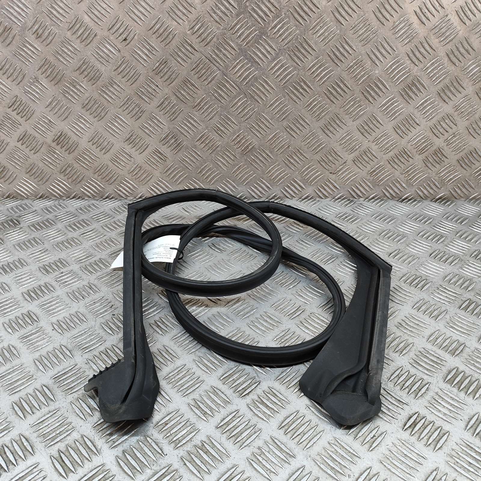 Mercedes-Benz EQE V295 Dachrahmendichtung A2956730400 Strom 460kw 23713222