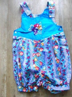 STRAMPELANZUG Baby Top! Gr.86 Kleidung Kindermode Cotton Früchte Sommer