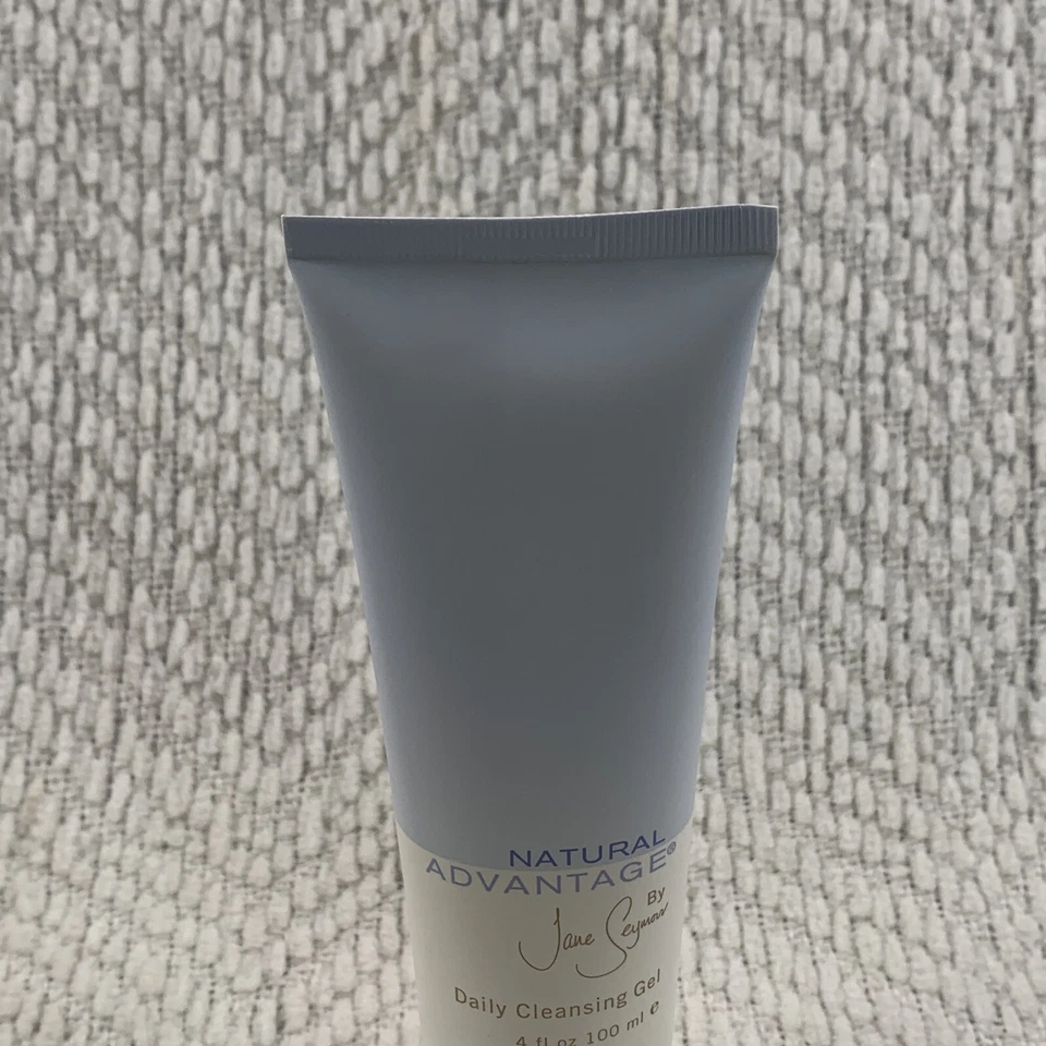 Natural Advantage By Jane Seymour Skin Daily Cleansing Gel 4 fl. oz New SEALED - Image 2 of 4