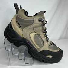 Danner Agitator GTX 45108 Women’s Waterproof Hiking Shoes Gore-Tex Size 6 Taupe