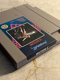 Section-Z 5 Screw Hangtab CIB Authentic Nintendo NES 1986 Capcom/w Box Protector
