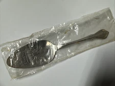 VTG Oneida Silversmiths Christmas Pie Server Flat Spoon Seasons Greetings