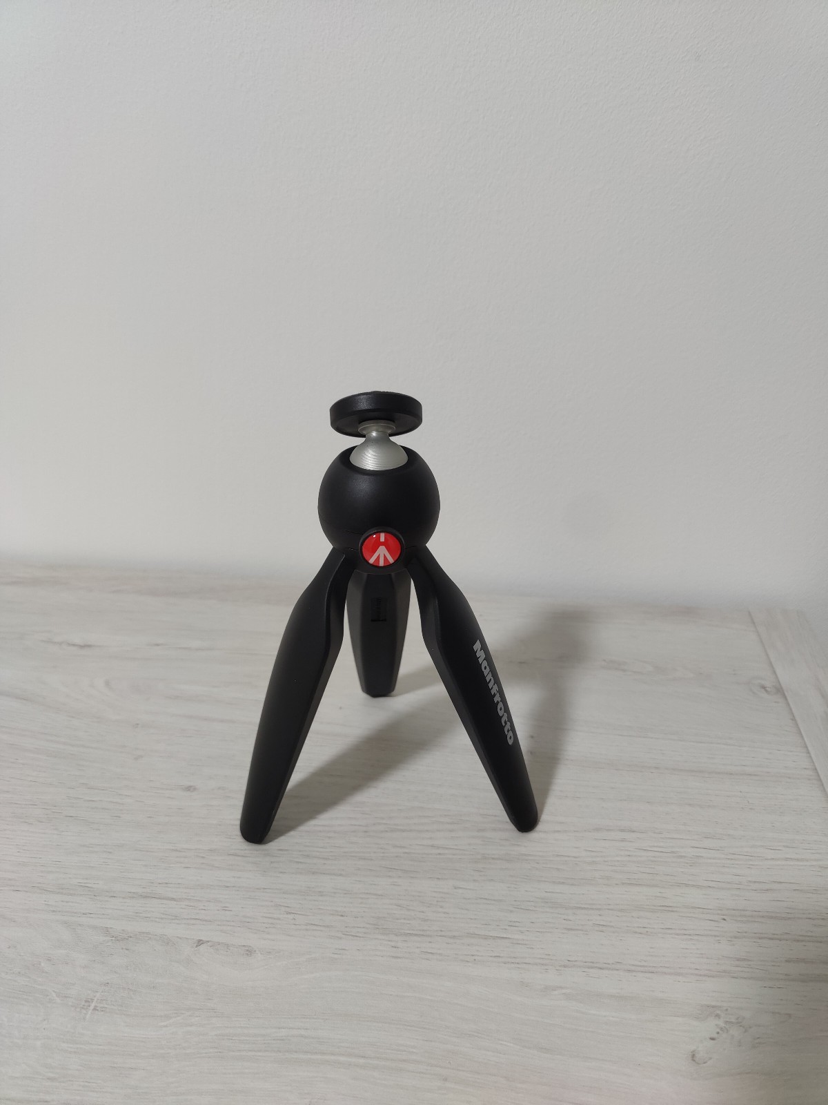 Trépied Manfrotto Pixi MTPIX2-B noir pour appareil photo compact