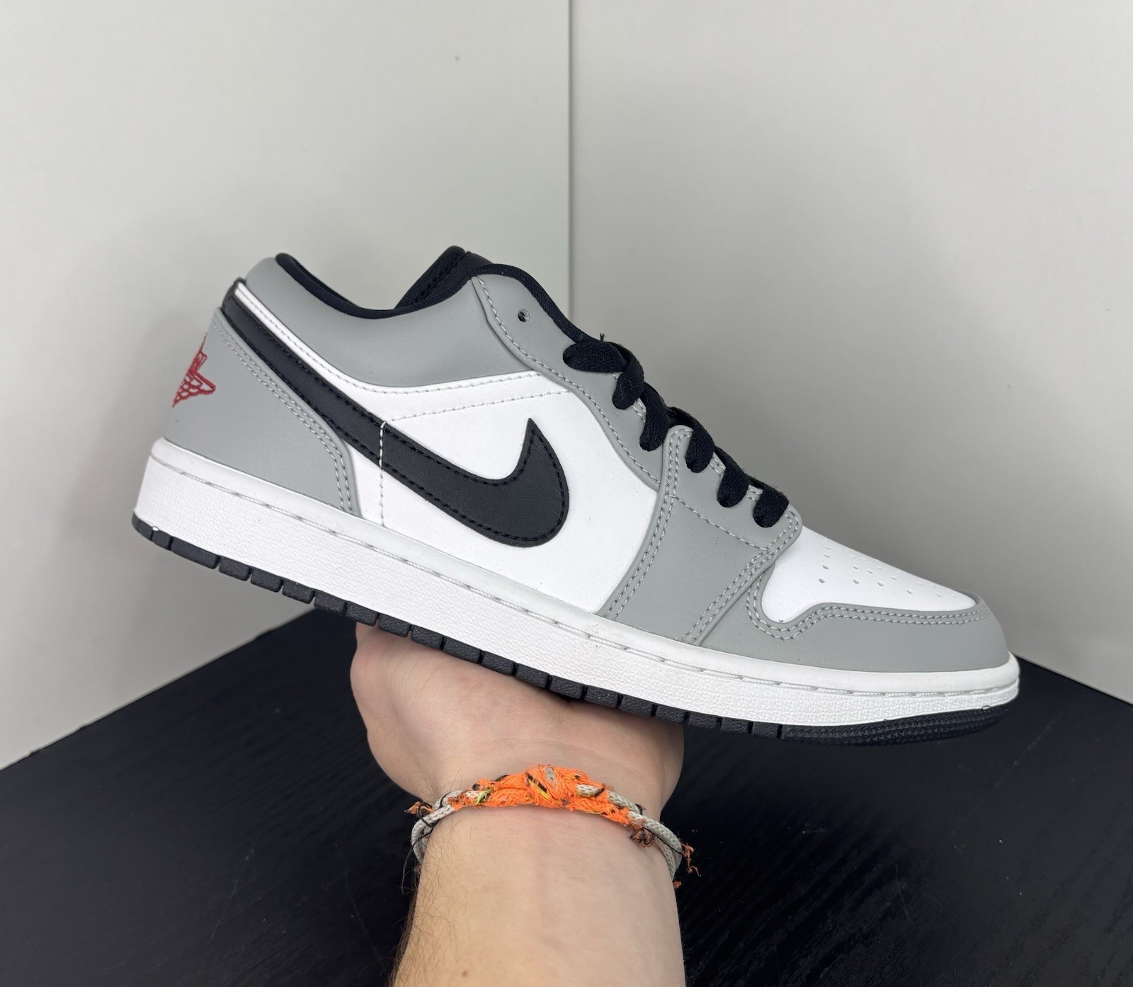 Size 7.5 - Nike Air Jordan 1 Low ‘Light Smoke Grey’ Sneakers (NEW)