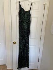 Windsor Jelani Formal Sequin Mermaid Dress Hunter Green Medium Prom