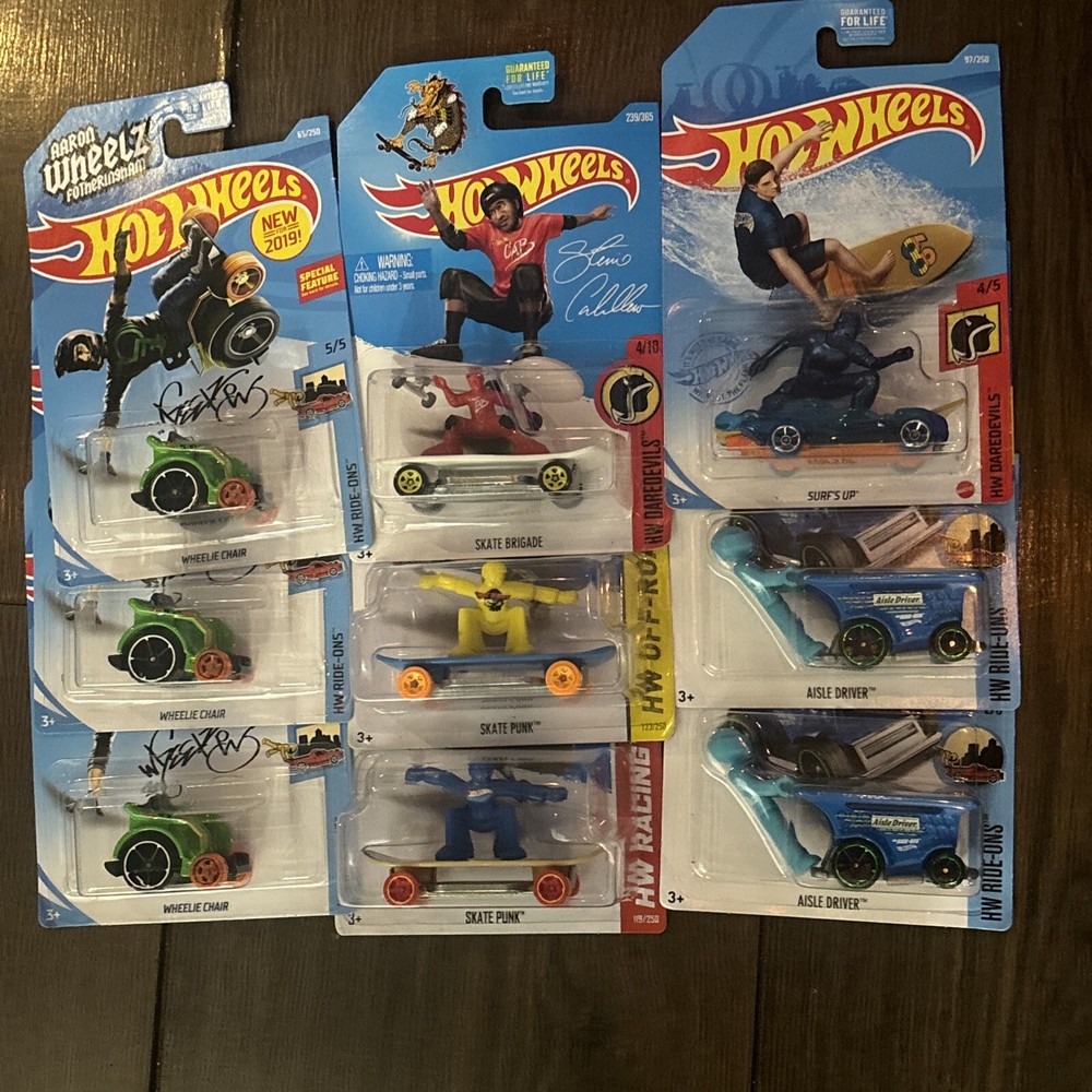 Hot Wheels Lot of 9