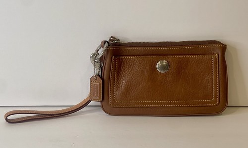 Muñequera grande Coach de cuero nobuck | COACH vintage | Cartera de cuero | Auténtica - Imagen 3 de 8