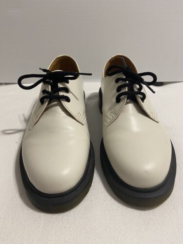 Dr. Martens Unisex 1461 SMOOTH LEATHER OXFORD Size US M 5/US F 4 - Picture 1 of 8